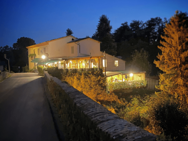 Osteria il Botteghino by night